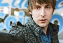 Eric Hutchinson Breaks the Mold