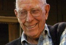 Julian Moody 1917-2009