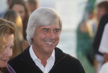 Mike DeGruy’s Family Sues James Cameron, Robinson Helicopters