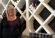 ‏Kimberly Smith Tackles Tumor, Pursues Pinot