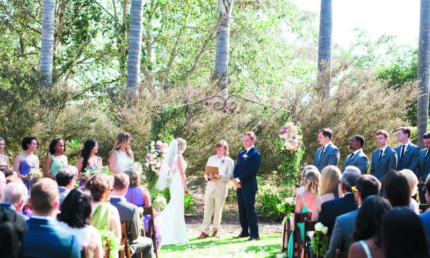 How to Officiate Your Friend’s Wedding