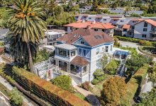 Make Myself at Home: Exquisite Upper Eastside Victorian