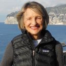 Connie  Linden