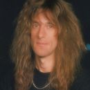 Nik  Green