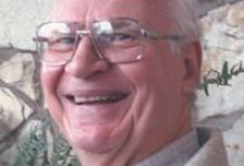 Tom  Bakker