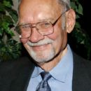 Arlie  Skov