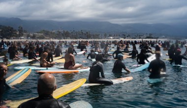 Santa Barbara Surfers Paddle Out to Pay Tribute to Victims of Police Brutality