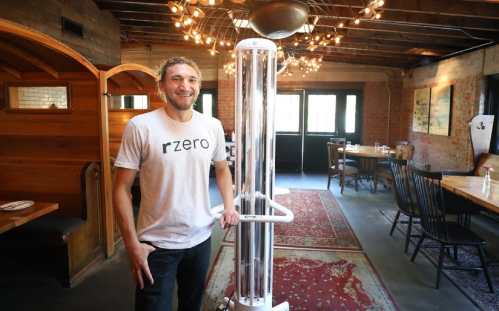 R-Zero’s UVC Lamp Fights COVID in Restaurants, Classrooms, and Beyond