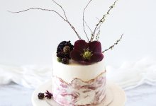 Mother’s Day Workshop – Bakes and Blooms