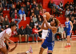 Marcus Scudder Connects on Game-Winning Shot at the Buzzer to Boost Cate Over Bishop Diego 58-56